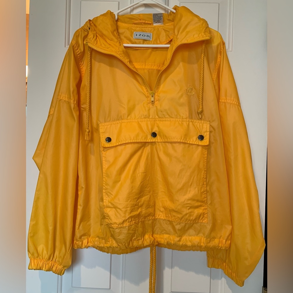 IZOD 1/4 zip hooded windbreaker yellow size Small, 100% Nylon, oversized.
